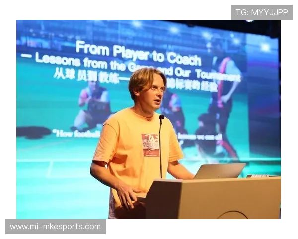 足球明星用中文和英语双语沟通的趣味瞬间与挑战